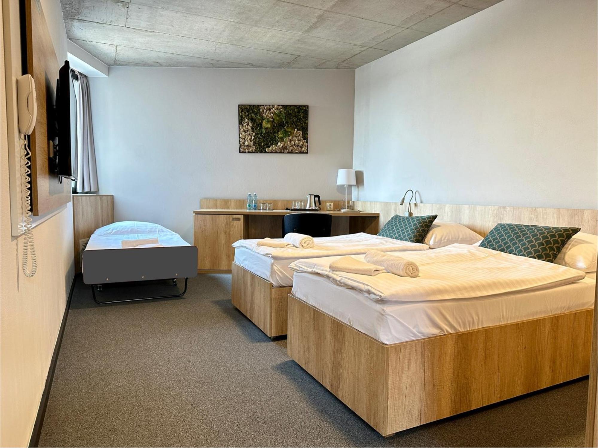 Hotel D1 Ostrovačice Εξωτερικό φωτογραφία
